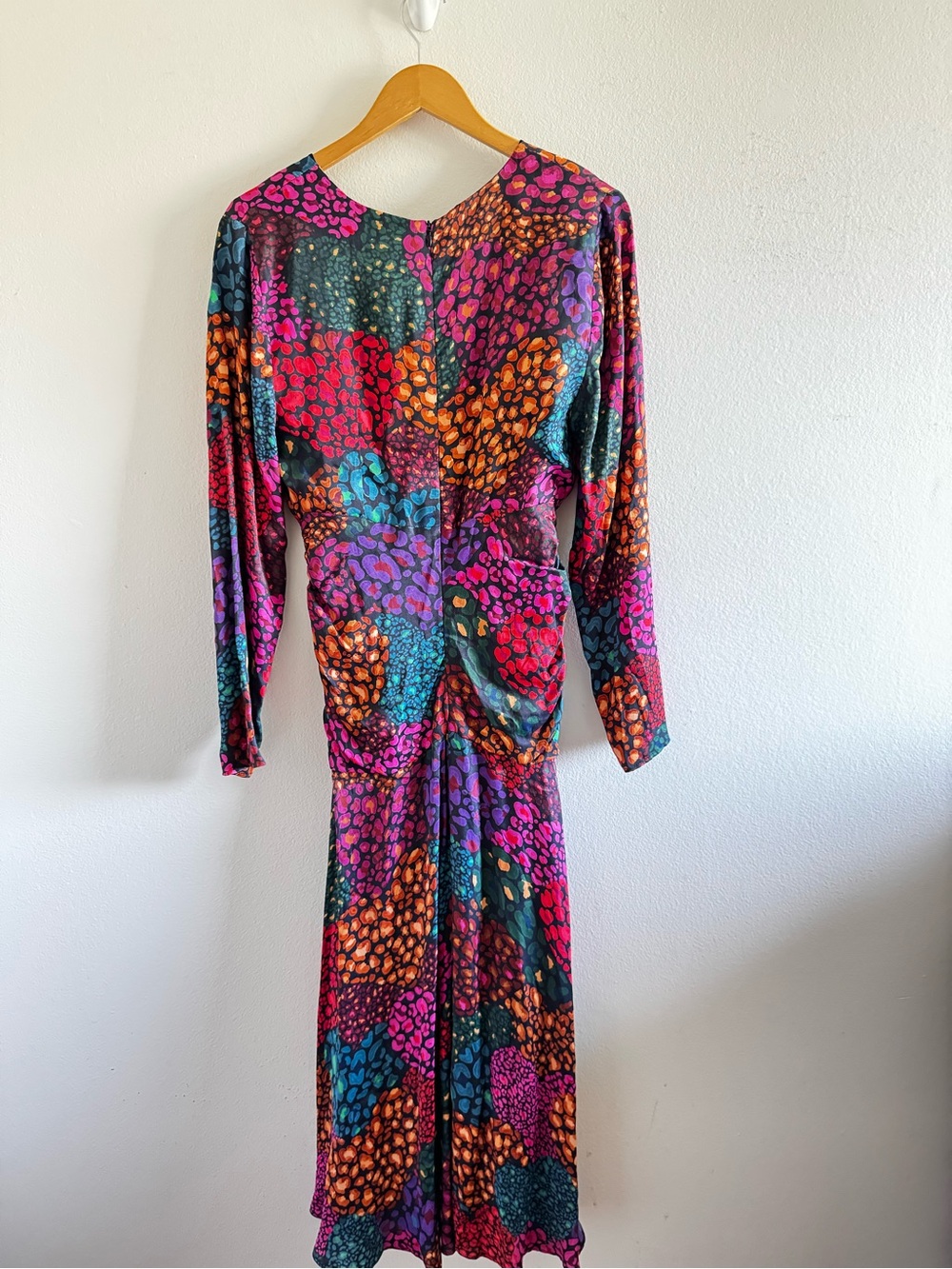 Farm Rio Rainbow Hearts Ruching Multicolor V-Neck Long Sleeve Midi Dress size M - Picture 6 of 12